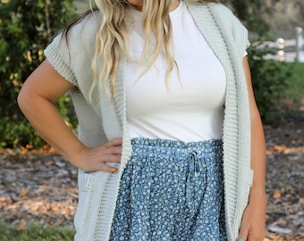 All Day Vest, Knitting Pattern • US Terms (PDF Pattern)