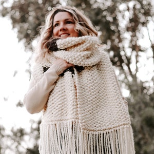 argue FAM CLASSIC KNIT with scarf/ ネイビー 【公式通販】