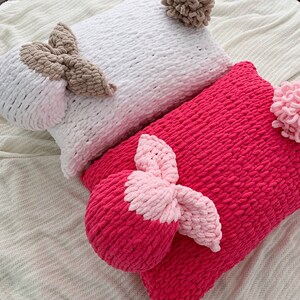 Off the Hook Yarn Pattern: Hereford Bunny pillow cover, fits twin sized pillow, removable for washing image 7
