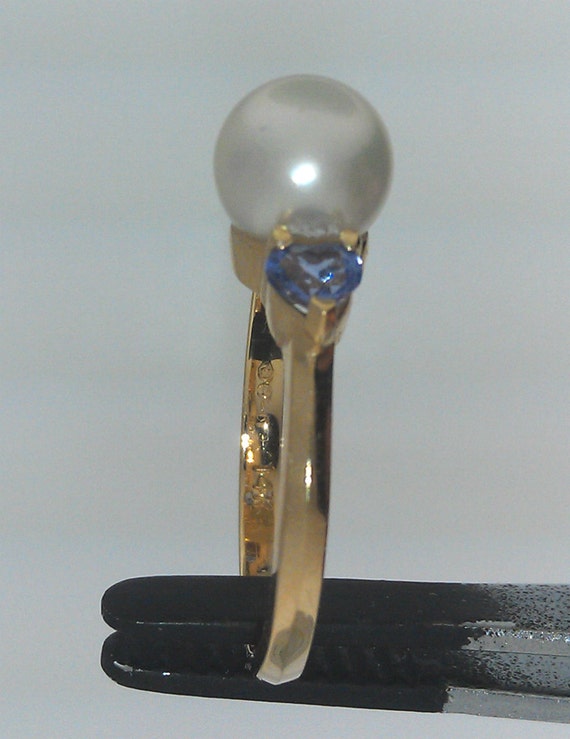 14k yellow gold Tanzanite and akoya pearl ring. M… - image 5