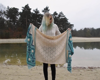 Crochet PDF pattern: The Shell Collector crochet wrap