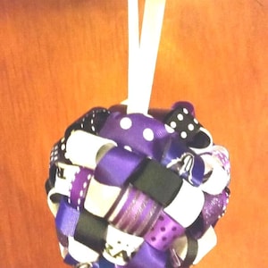 Baltimore Ravens or other NFL teams Ribbon Topiary-style Ornament - Great for the Holidays or showing Team Spirit!