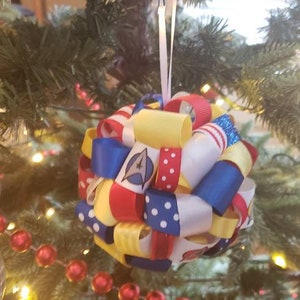 Star Trek Inspired Ribbon Topiary-style Ornament - Great for the Holidays for your favorite Star Trek fan!