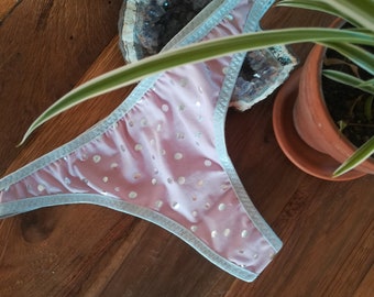 Perizoma a pois rosa, lingerie rosa di base, loungewear