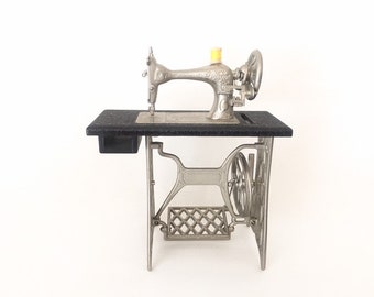 Vintage Metal Dollhouse Sewing Machine