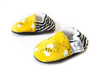 Bumble Bee Moccasins - Bee Baby Moccs - Bee Baby Shoes - Black & Yellow Baby Moccs - Bee Toddler Shoes - Birthday Outfit - Baby Shower Gift