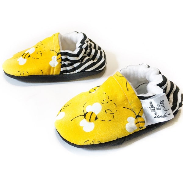 Bumble Bee Moccasins - Bee Baby Moccs - Bee Baby Shoes - Black & Yellow Baby Moccs - Bee Toddler Shoes - Birthday Outfit - Baby Shower Gift