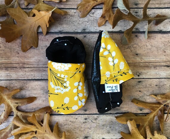 Mustard Floral Moccasins - Mustard Floral Baby Shoes - Fall Baby Fashion - Baby Shower - Polka Dot Baby Booties - Toddler Moccs - Newborn