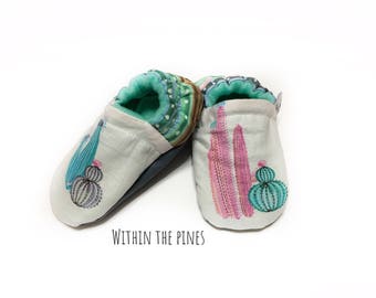 Cactus Moccasins - Succulent Baby Moccs - Cactus Baby Shoes - Watercolor Cactus - Cactus Toddler Shoes - Birthday Outfit - Baby Shower