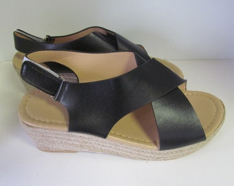 Black Wedge Womens Sandals size 39 8 1/2  women's Sandals Opened Toe Sandals NWOT Braid Wedge Heel sandals sz 8.5