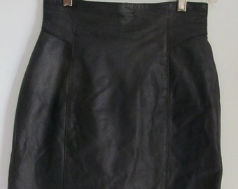 Black Leather Skirt 80s High Waist Skirt Fitting  80s Leather Skirt Size 6 High Waisted Skirt Black Leather Skirt