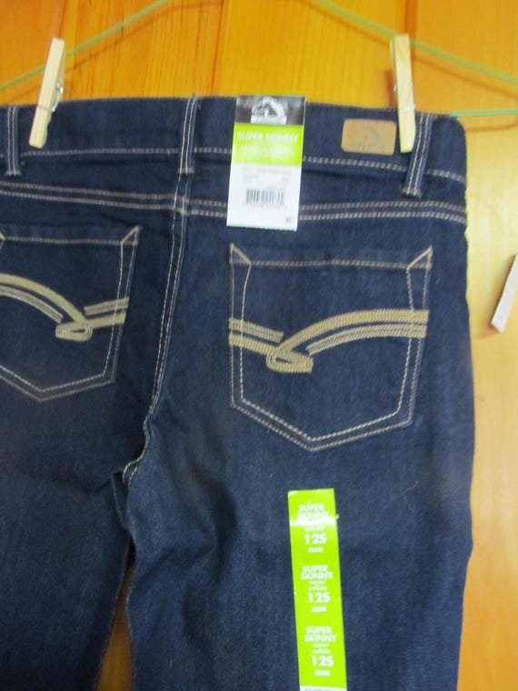 Girls Sz 12 Jeans Blue Jean Pants Girls Sz 12 reg Super skinny Jeans Embroidered Jeans youth girl sz 12 Pants Denim Jeans  Dungaree Girls View 2