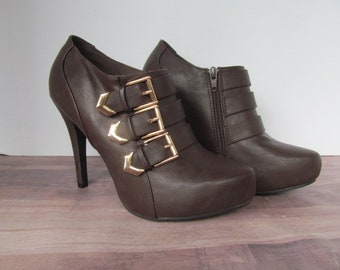 Classy Sexy 8 1/2 Brown Leather Spike Heel Shoes sz 8.5 womens High Heel Shoes Office shoes Evening Shoes sz 8 5 Leather Uppers