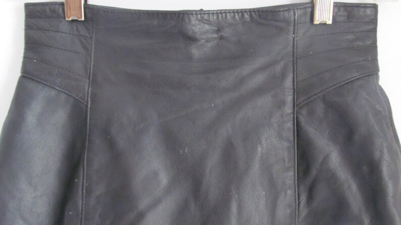 Black Leather Skirt 80s High Waist Skirt Fitting 80s Leather Skirt Size 6 High Waisted Skirt Black Leather Skirt image 2