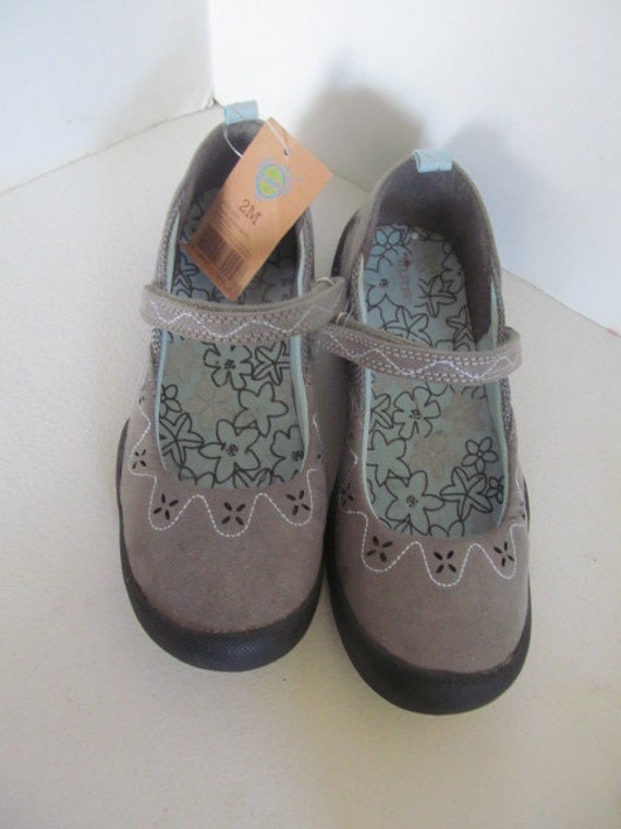 NWT Youth Girls Shoes Classic Comfy Loafer Shoes … - image 3