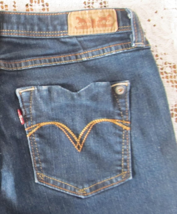 Skinny Jeans 27 waist Very Comfy Levi Strauss Jea… - image 4
