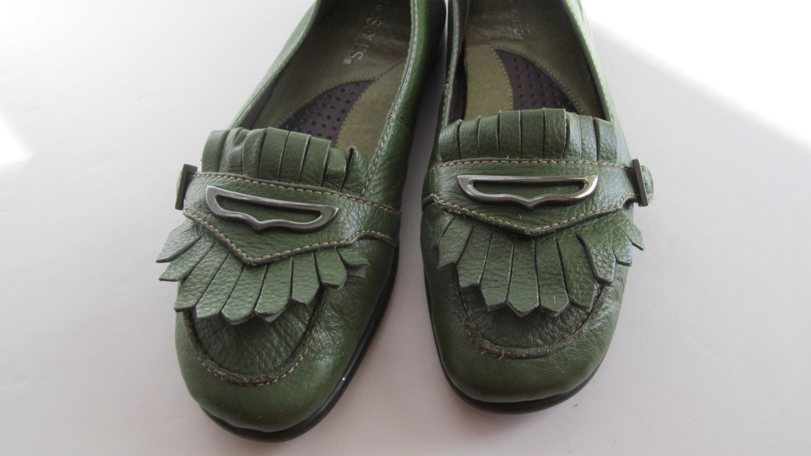 Olive Green Leather Flat Shoes sz 6 Eu 4 Aerosoles Loafer Etsy