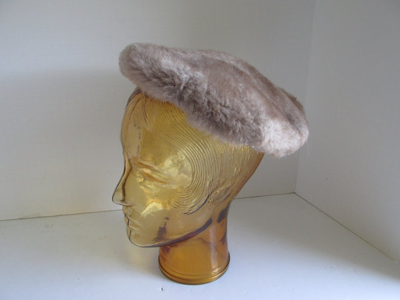 Vintage Hat 1940s Faux Fur Beret Hat 1940s Apparel Brown Faux fur Hat Beige hat Art Deco womens Hats Vintage womens hats Trending on Etsy
