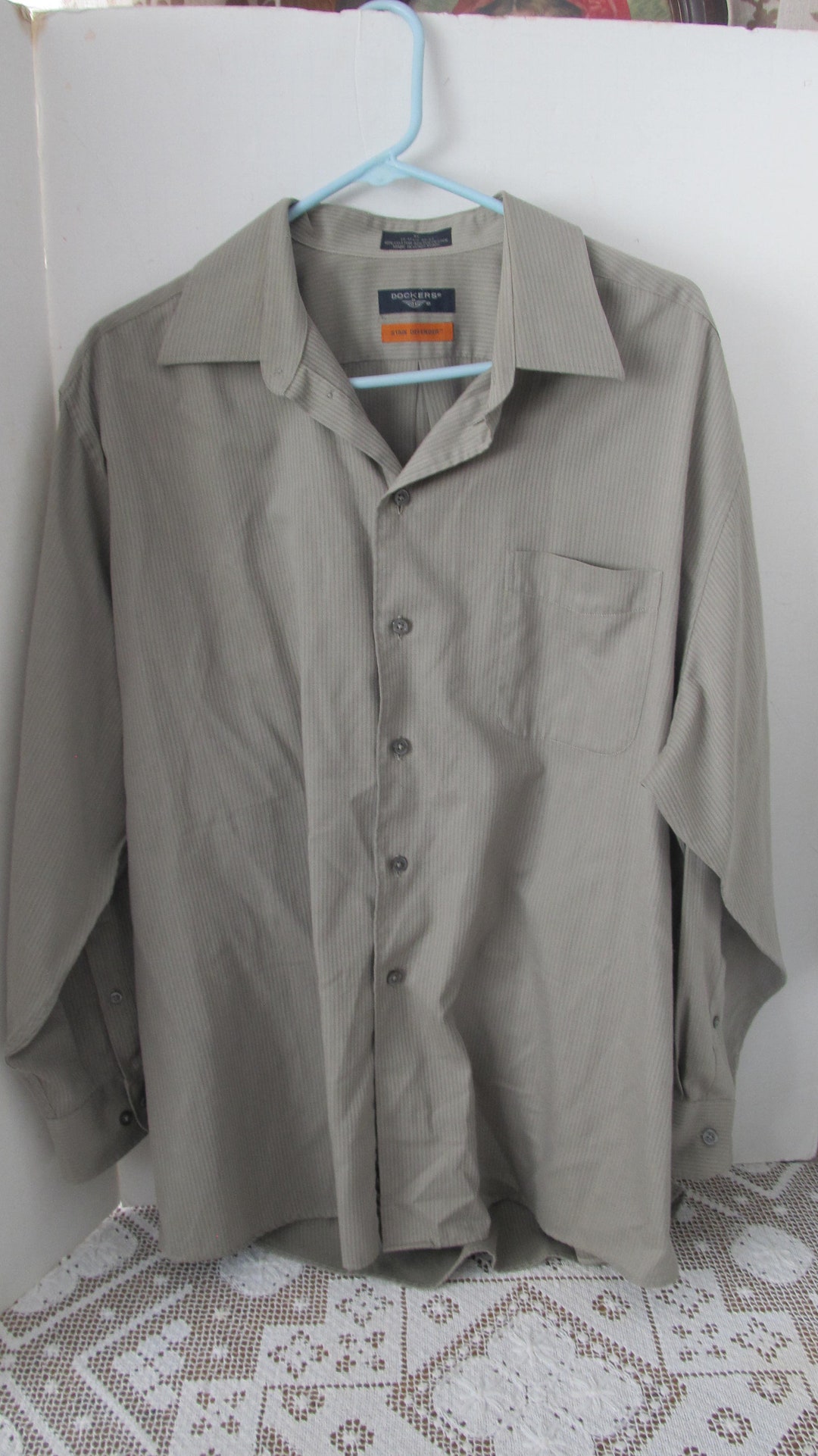 Mens Dockers Sz XL Stain Defender 90s Mens Shirt Sz XL Mens Oxford mens-dockers-sz-xl-stain-defender-90s-mens-shirt-sz-xl-mens-oxford