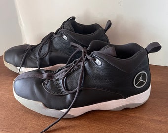 Mens Jordan Sneakers sz 12 Mens Black Sneakers size Eur 46 mens Jordan Jumpman pro quick Athletic basketball sneakers