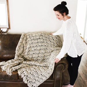 CROCHET PATTERN & TUTORIAL The Eleanor Blanket Chunky Texture Throw Blanket / Afghan Instructions for Different Sizes image 4