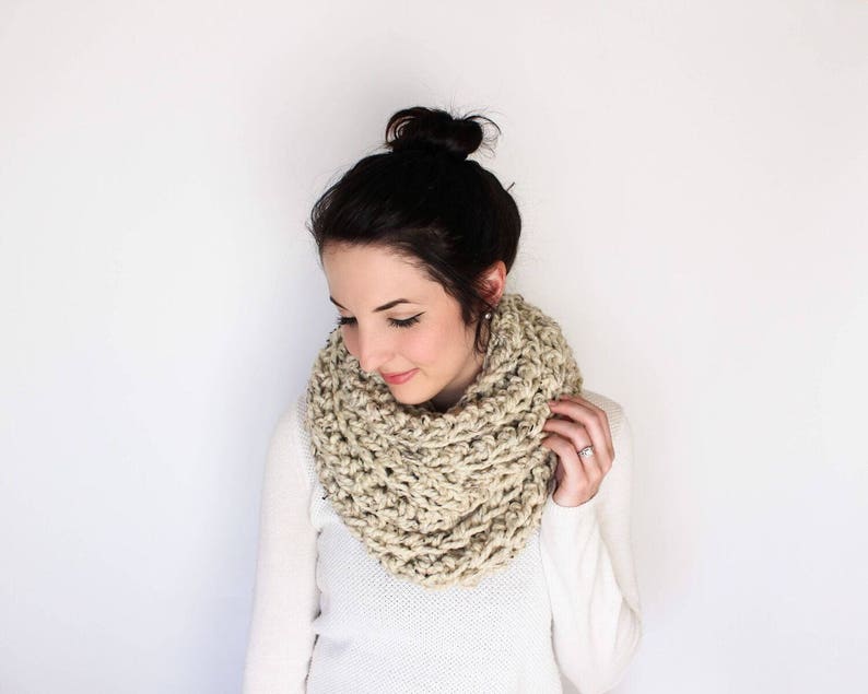 CROCHET PATTERN & TUTORIAL The Caulfield Infinity Scarf Chunky Texture Step by Step Photo Tutorials Included image 6