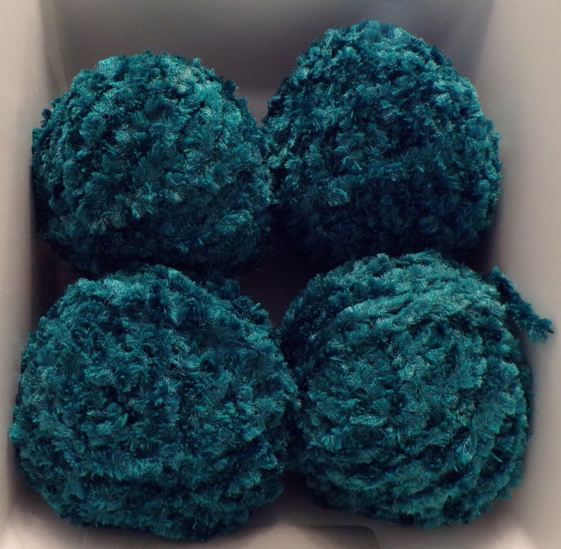Luigi Boldrini 'Soffy Ciniglia' Chenille Turquoise Lot of 2 skein + partials bild 4