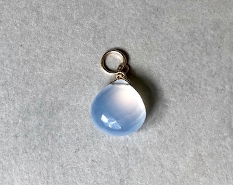 14 KARAT GOLD CHALCEDONY Pendant, delicate pendant for 14K necklace, Real Gold Pendant,Chalcedony briolette pendant, Gemstone light blue