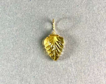 CITRINE LEAF PENDANT, Boho summer necklace, necklace with Citrine, gift for her, unique handmade piece, 14K Gold filled, carved gemstone