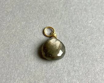 GREY MOONSTONE PENDANT 14 Karat Gold, grey Moonstone gemstone, special gift for her, Boho Summer jewelry, handmade unique jewelry piece