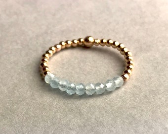 ANILLO DE AGUAMARINA, anillo apilable, relleno de oro de 14 quilates, anillo de perla, regalo para ella, anillo de amistad, anillo de perla de plata, relleno de oro rosa de 14 quilates, anillo de verano