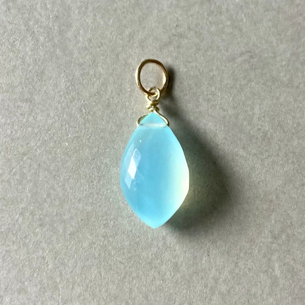 14K GOLD AQUA CHALCEDONY pendant, turquoise milky gemstone, gift for her, 14karat gold turquoise chalcedony pendant, shiny summer jewelry