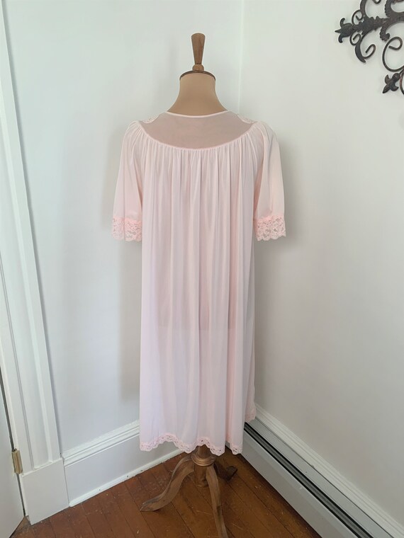 S - Vintage Nightgown + Robe Set Baby Pink Shadow… - image 9