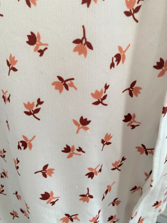 L - Vintage Floral Polyester Shirt Van Heusen Van… - image 4