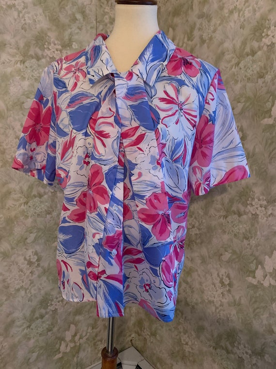 M - Women's 1990s Floral Blouse White Pink + Purp… - image 1