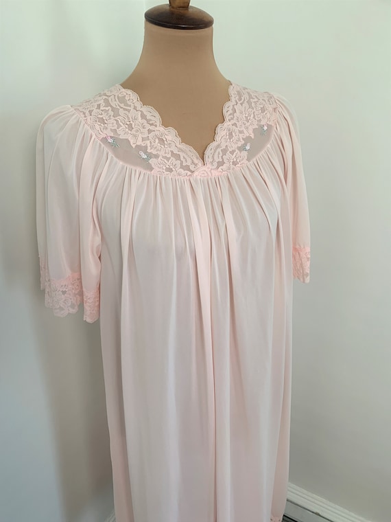 S - Vintage Nightgown + Robe Set Baby Pink Shadow… - image 8