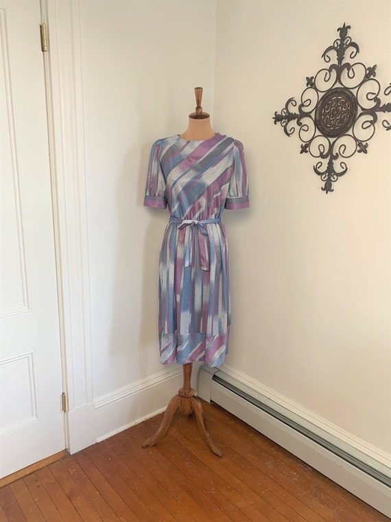 M - Vintage Striped 80s Dress GLAMAX Blue Purple +