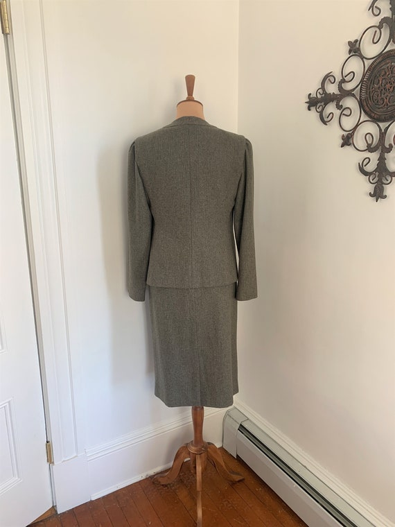 M - Vintage Brown Plaid Wool Skirt + Blazer Set J… - image 6