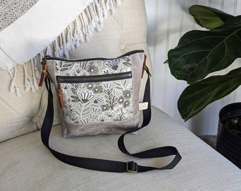 Gray Flowered Crossbody Bag, Adjustable Strap, Flower Print, Small Purse, Zippered Simple Bag, Small Crossbody Brass Zippers, Gift for Her