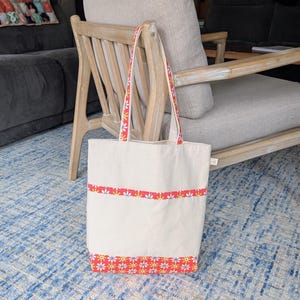 Bright Pink and Cream Flowered Tote Bag, Large Spring Tote Bag, Shoulder Bag, Library Bag, Diaper Bag, Shoulder Purse, Flowered Simple Purse