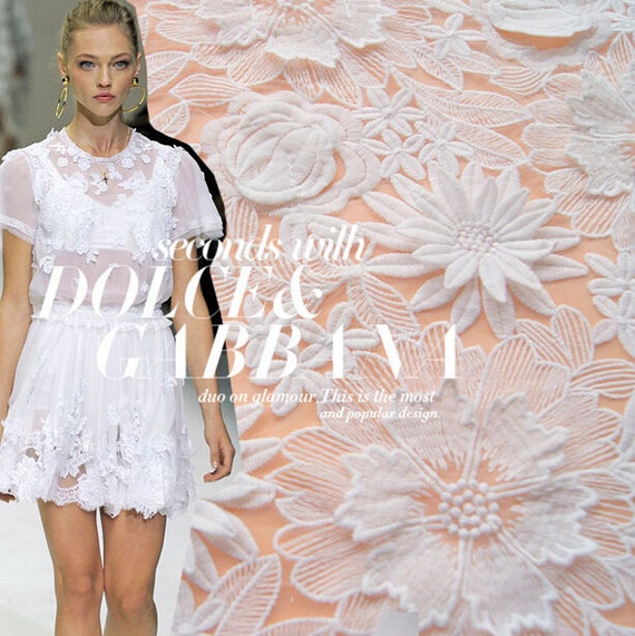 Embroidery organza cream 120 cm per meter