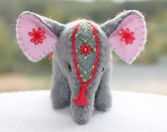 Mothers Day gifts Stuffed elephant baby room Felt elephant decoration Elephant nursery Indian elephant embroidery Miniature felt decoration