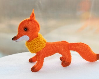 Fox stuffed animals Fox plush Woodland animals Pocket totem Pocket animal Orange felt ornament Animal lover gift Desk toy