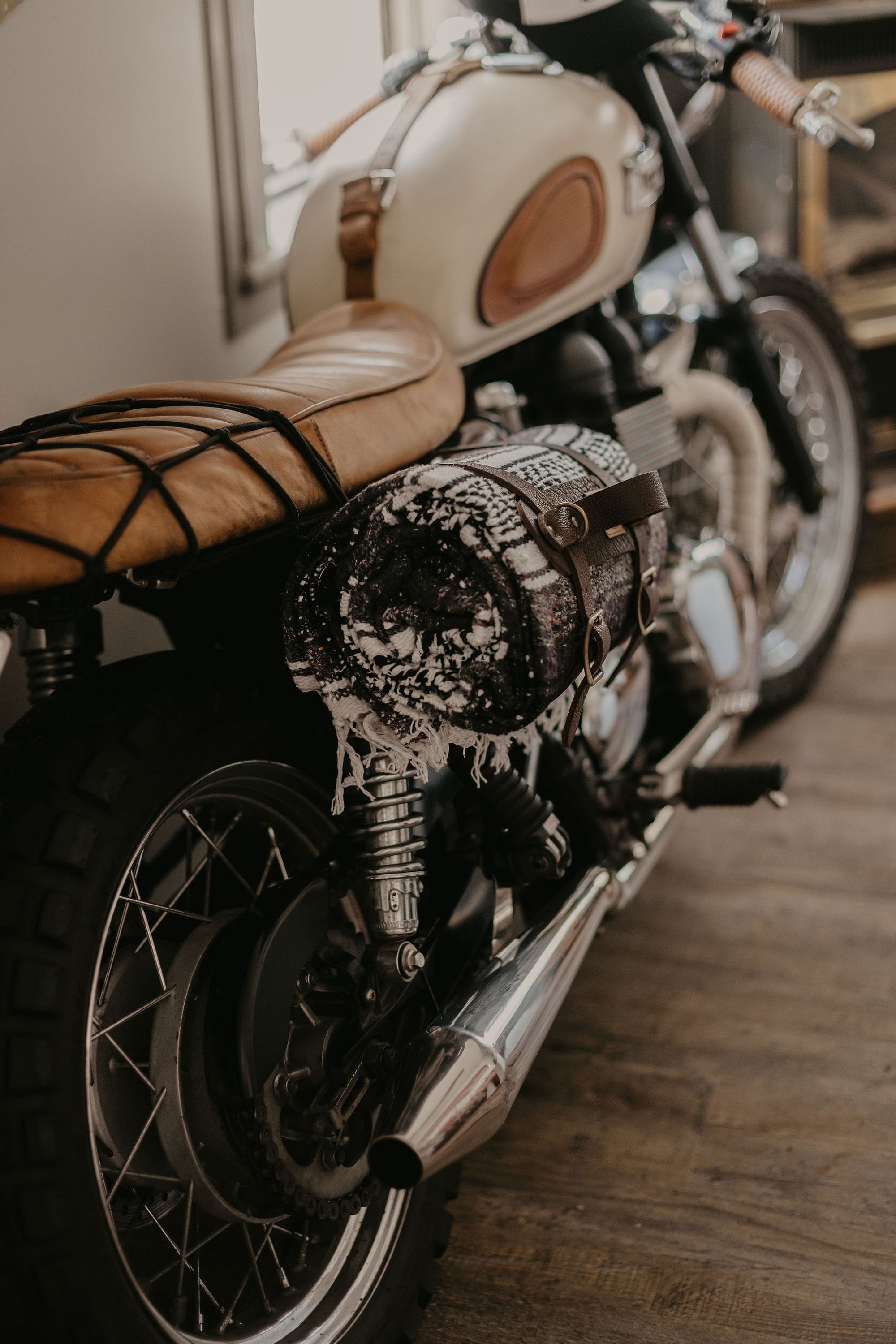 【レザーによ】 MCD Motorcycle Mexican Blanket Roll UpブラックレザーMade in USA