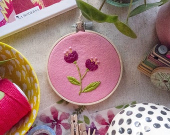 Embroidery hoop "Flowers", 11 cm hand embroidered hoop, wall hanging