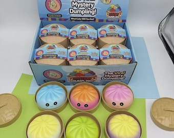 Squishies en PREVENTA, entrega en 3-4 semanas después de realizar el pedido por precaución. Pedidos a partir del lunes. Dumplings, frutas, patitas, chocolate.