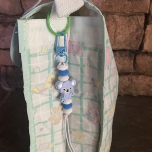 Taschenanhänger für Windeltasche, Rucksack, Schlüsselbund, Babygeschenk, Kindergeschenke, Geburtstag, Schule, Kindergeschenke, Tier, Pfoten, mehr zur Auswahl