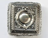 Late Art Nouveau Italian 800 Coin Silver Rococo design Bon Bon Repousse Floral Garland Box