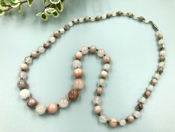 50’s Agate Polished Stone Ball Necklace Pinks Cre… - image 1