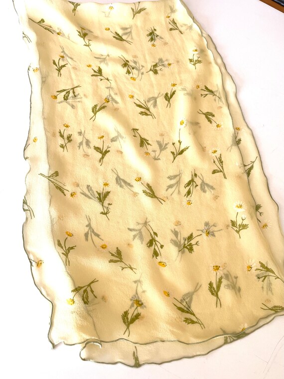Vintage Sik Scarf Chiffon Daisies Pale Yellow Gre… - image 5